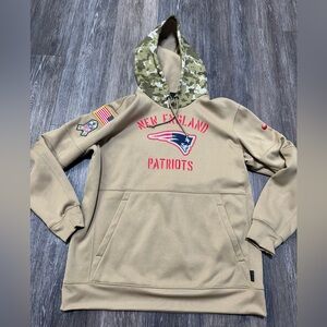 Nike On Field NFL New England Patriots Salute To Service Men's Hoodie